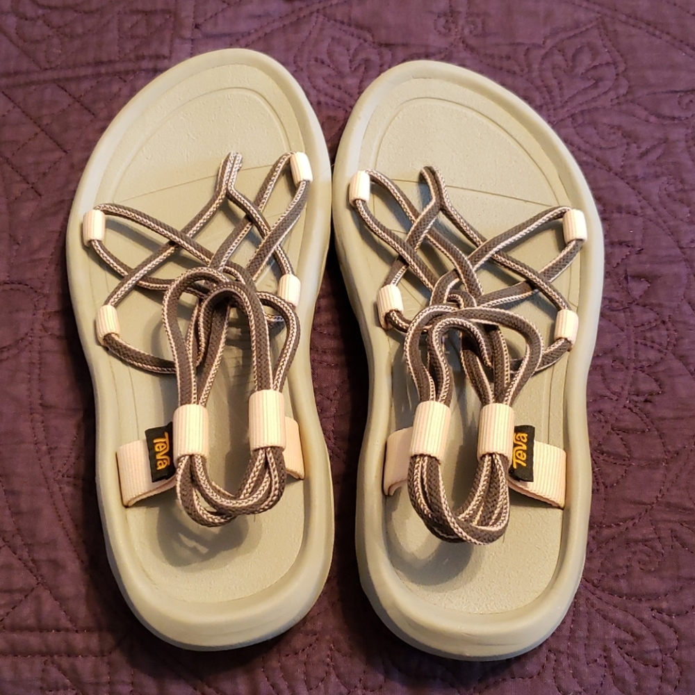 Teva Hurricane XLT Infinity sandals